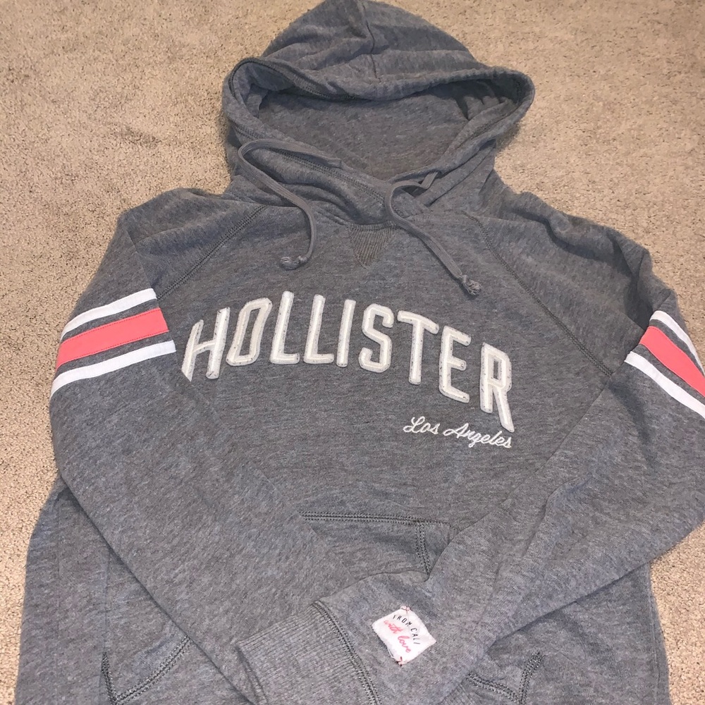 Like new gray/coral accent Hollister hoodie